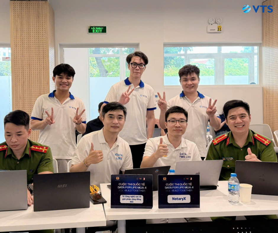 Giao lưu học hỏi, kết bạn bốn phương cùng các "chiến thần" data khác tại sự kiện